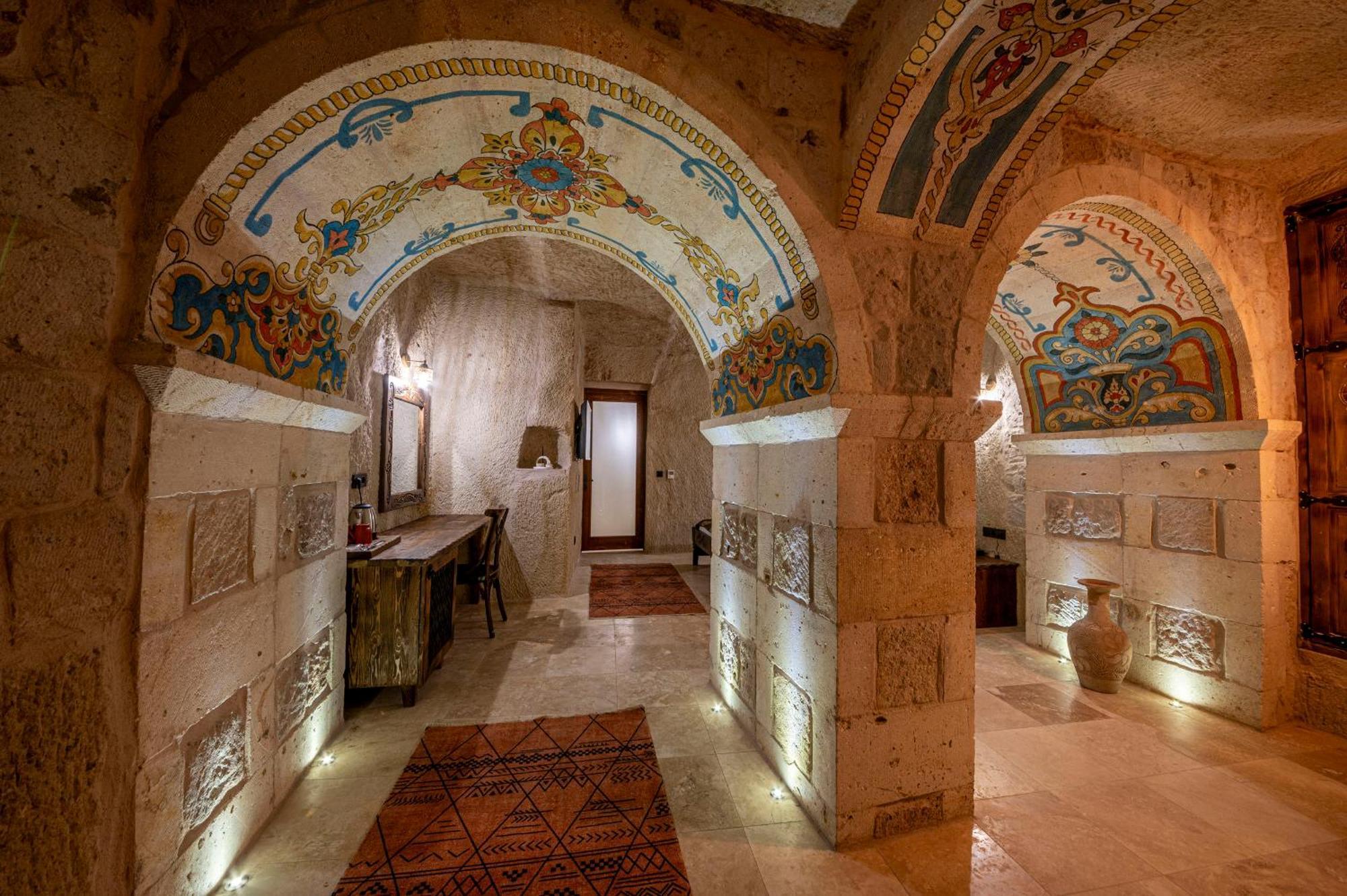 Capp Royal Cave Hotel Ürgüp Zewnętrze zdjęcie